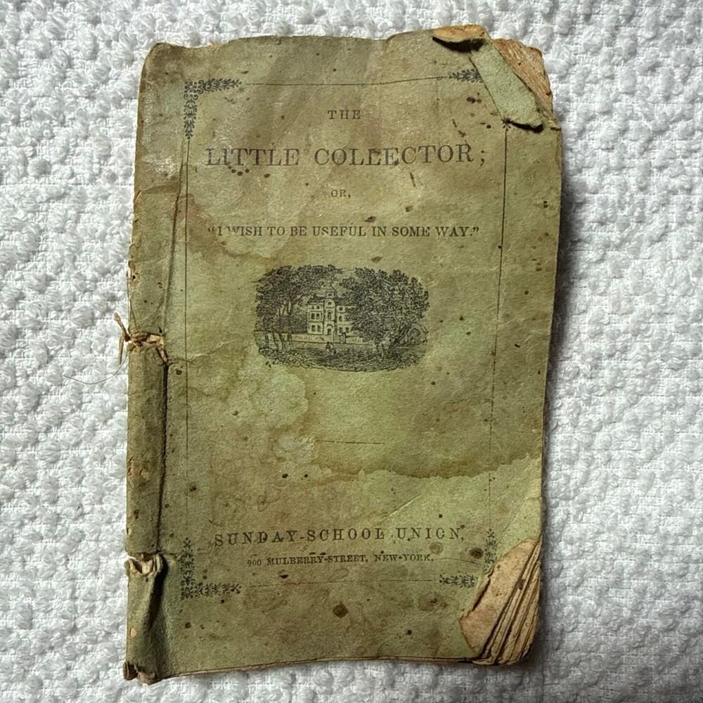 Unbranded Green and Khaki Collectibles